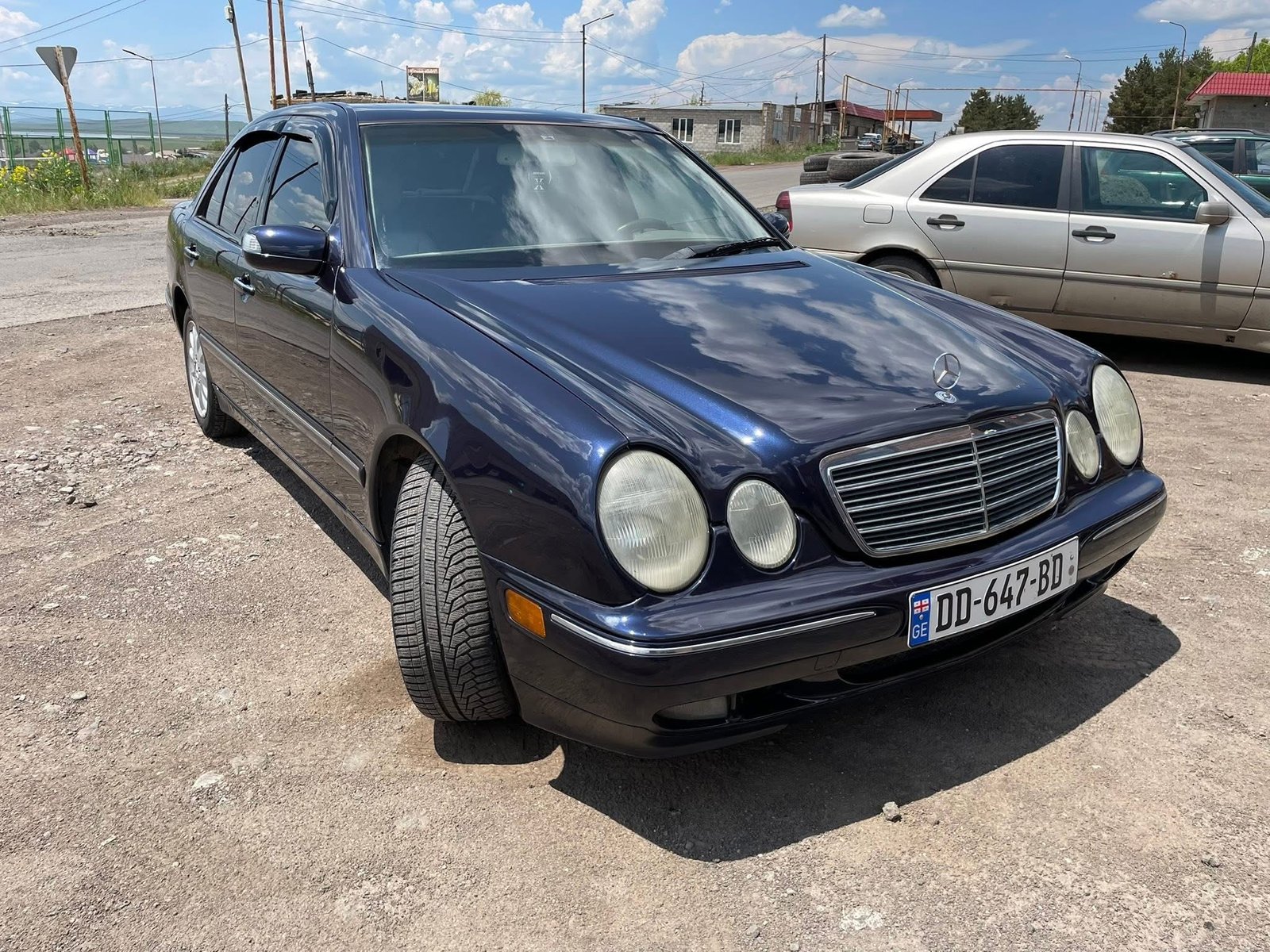 Mercedes benz e320